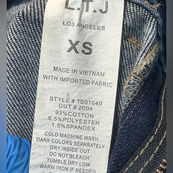 Dark Patch Pocket Short NWT - Picture 6 of 6